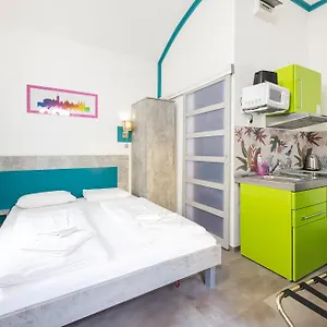 Amber Gardenview Downtown Apart-hotel 3*