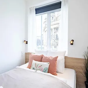 Extreme With Bazilika View Apartment *