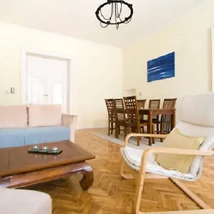 Classy Danube Lägenhet