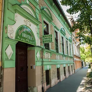 Budapest Garden Hotel 2* بودابست