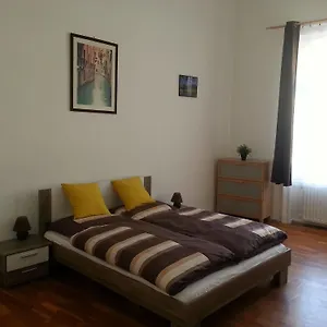 Hostel Caterina Private And Budapest