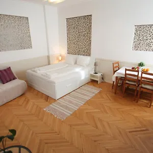 Apartment D.Five Astoria Apartment Budapest
