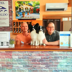 Hotel Oswaldo 2*