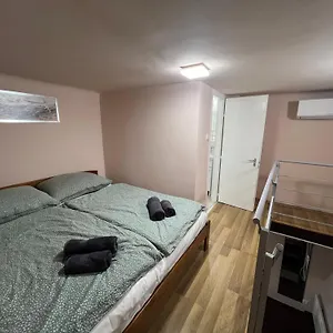 Apartment N49